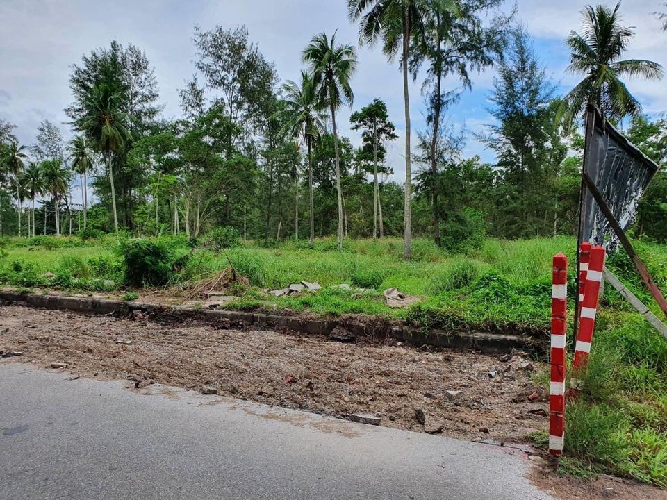 ที่ดินถลางติดทะเลหาดไม้ขาว ภูเก็ต 6-3-59.4