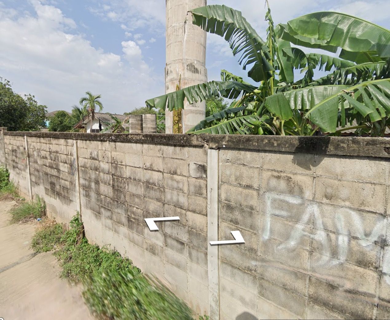 ขายที่ดินราชบุรี อำเภอบ้านโป่ง ที่ดินริมแม่น้ำพร้อมโรงเรือนเลี้ยงหมู