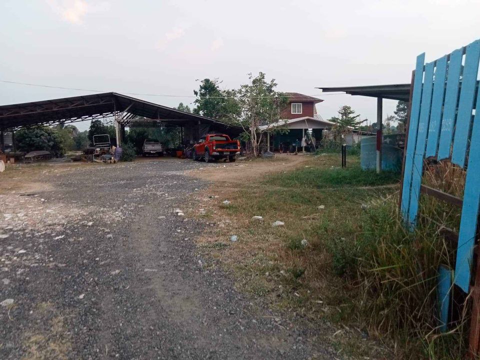 ที่ดินพร้อมสิ่งปลูกสร้าง อุบลราชธานี 1-0-98 ไร่