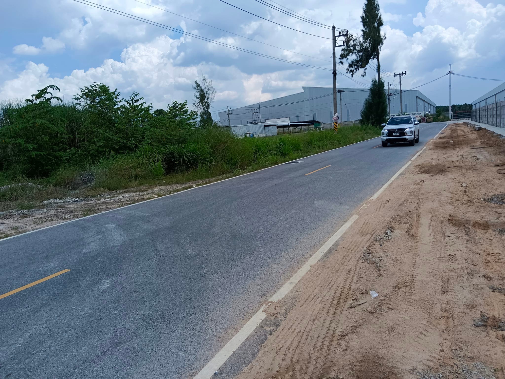 ที่ดิน2ไร่ ใกล้นิคมอีสเทิร์นซีบอร์ด 