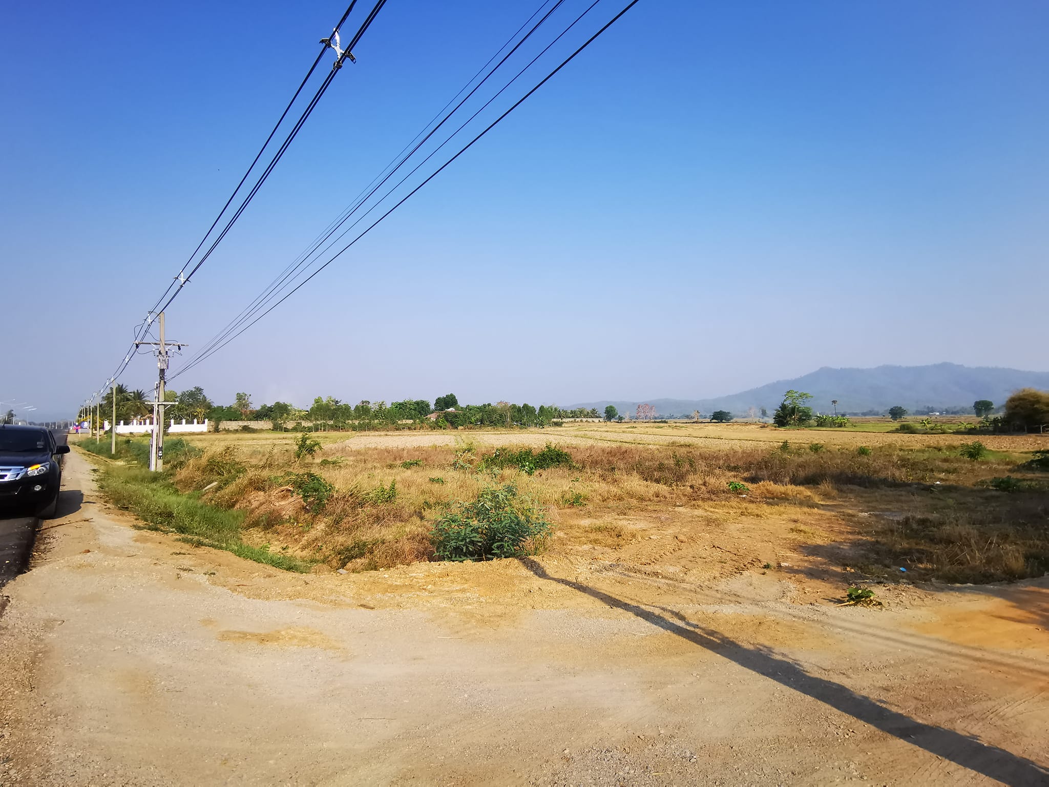ที่ดินติดถนนใหญ่​เส้นศรีสัช​นา​ลัย​ -​ อุ​ตรดิตถ์  จ.สุโขทัย 10-3-90