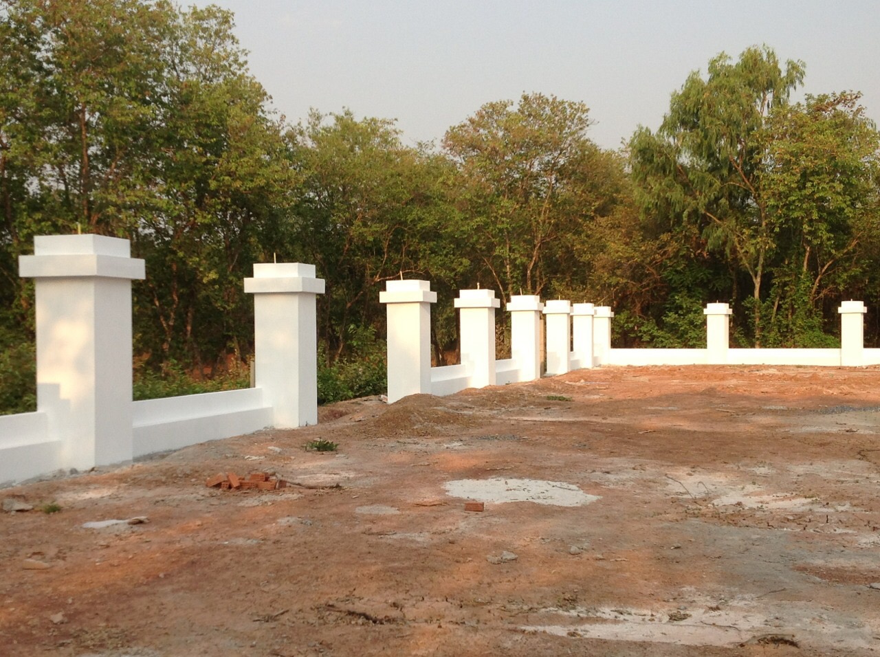 ที่ดินติดหนองบุ อุดรธานี  2 ไร่