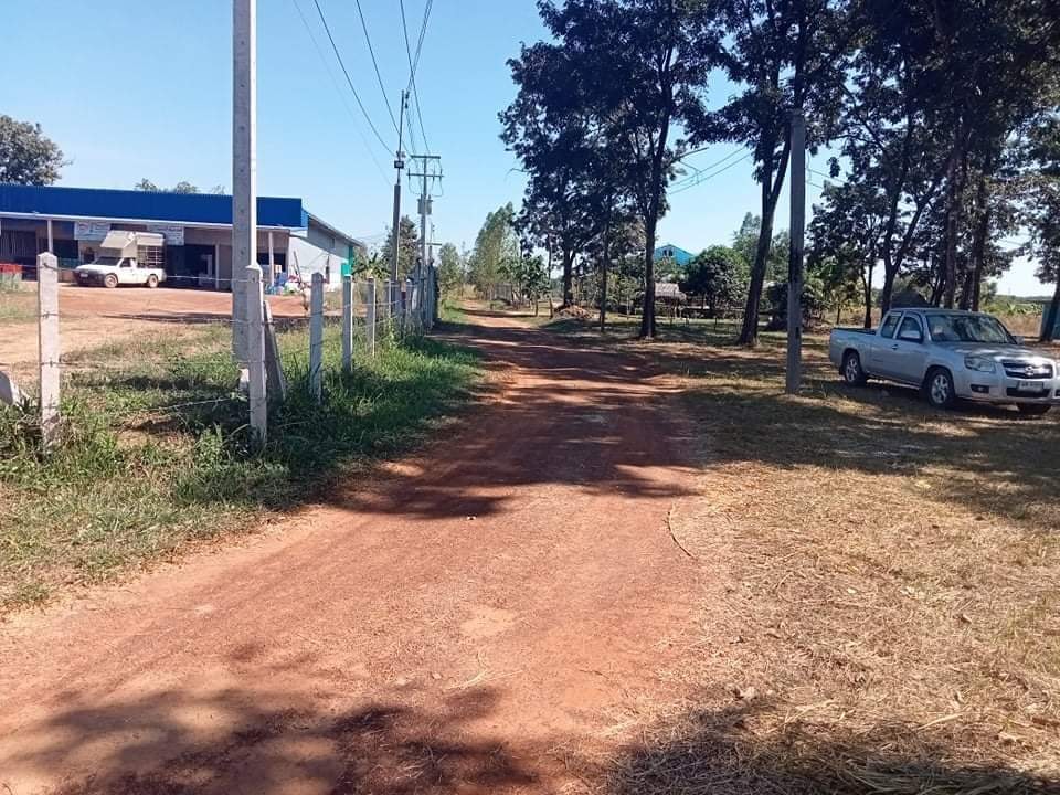 ที่ดิน บ้านหนองนาไฮ.สุมเส้า.อำเภอ เพ็ญ.จังหวัดอุดรธานี 18-0-51
