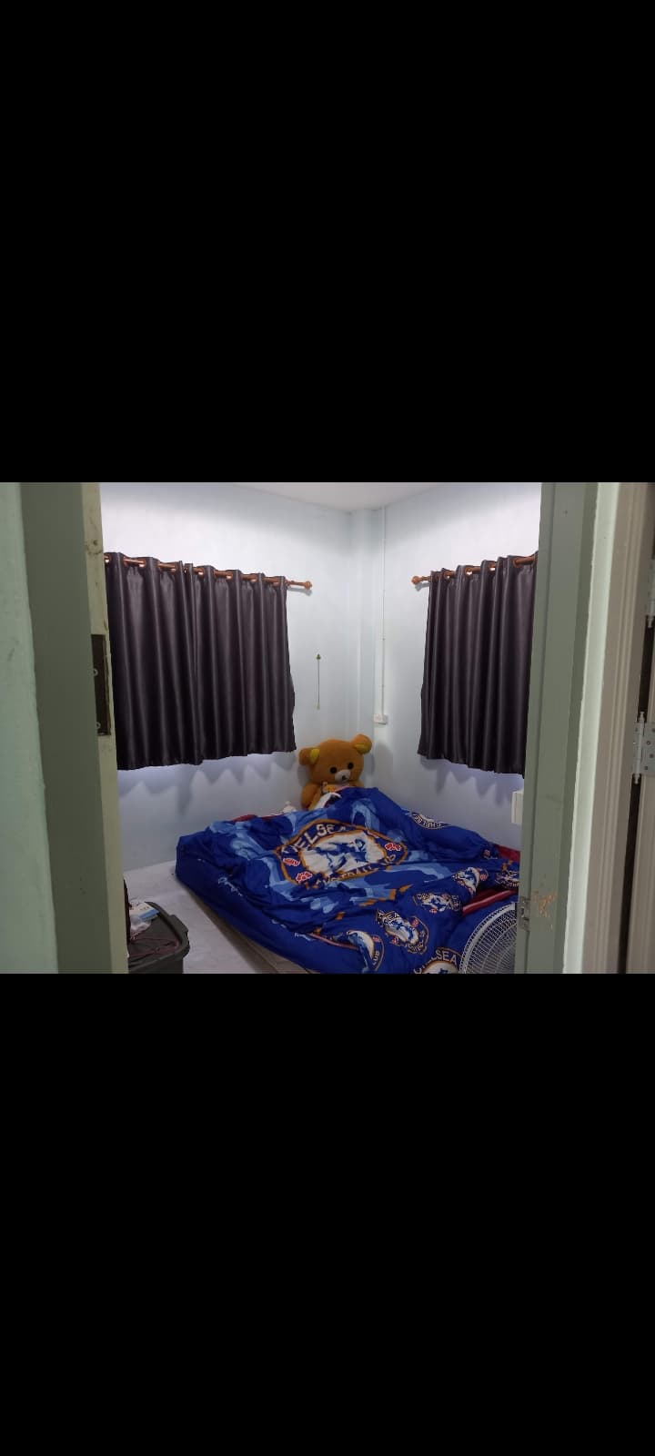 บ้าน 2 ชั้น ด้านหลังเห็นวิวธรรมชาติ อ.แม่แตง จ.เชียงใหม่