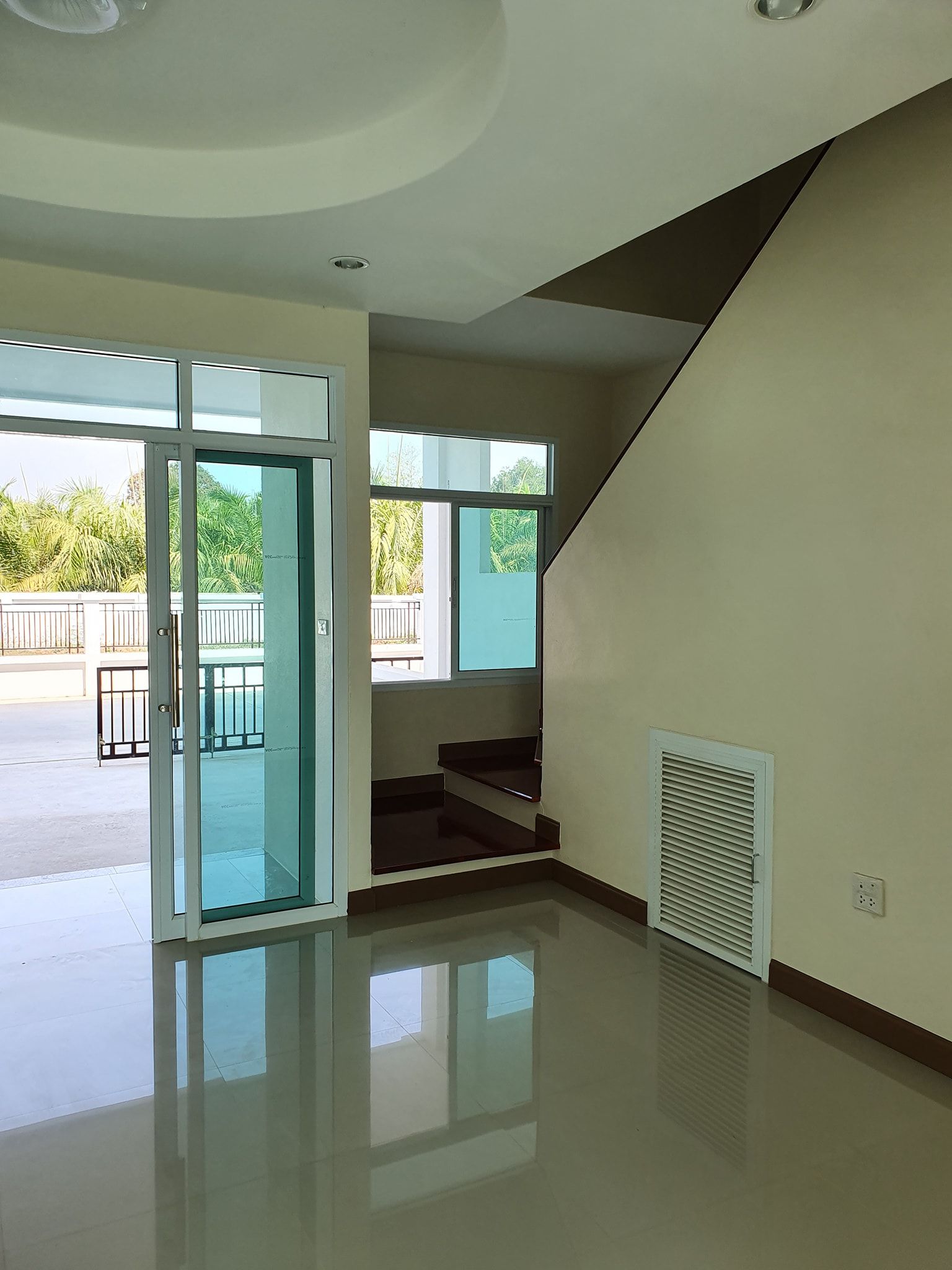 002-ขายทาวน์โฮมเลย เมืองเลย ทำเลดี เช่าได้ ใกล้โรงเรียนเลยพิทยาคม เมืองเลย 