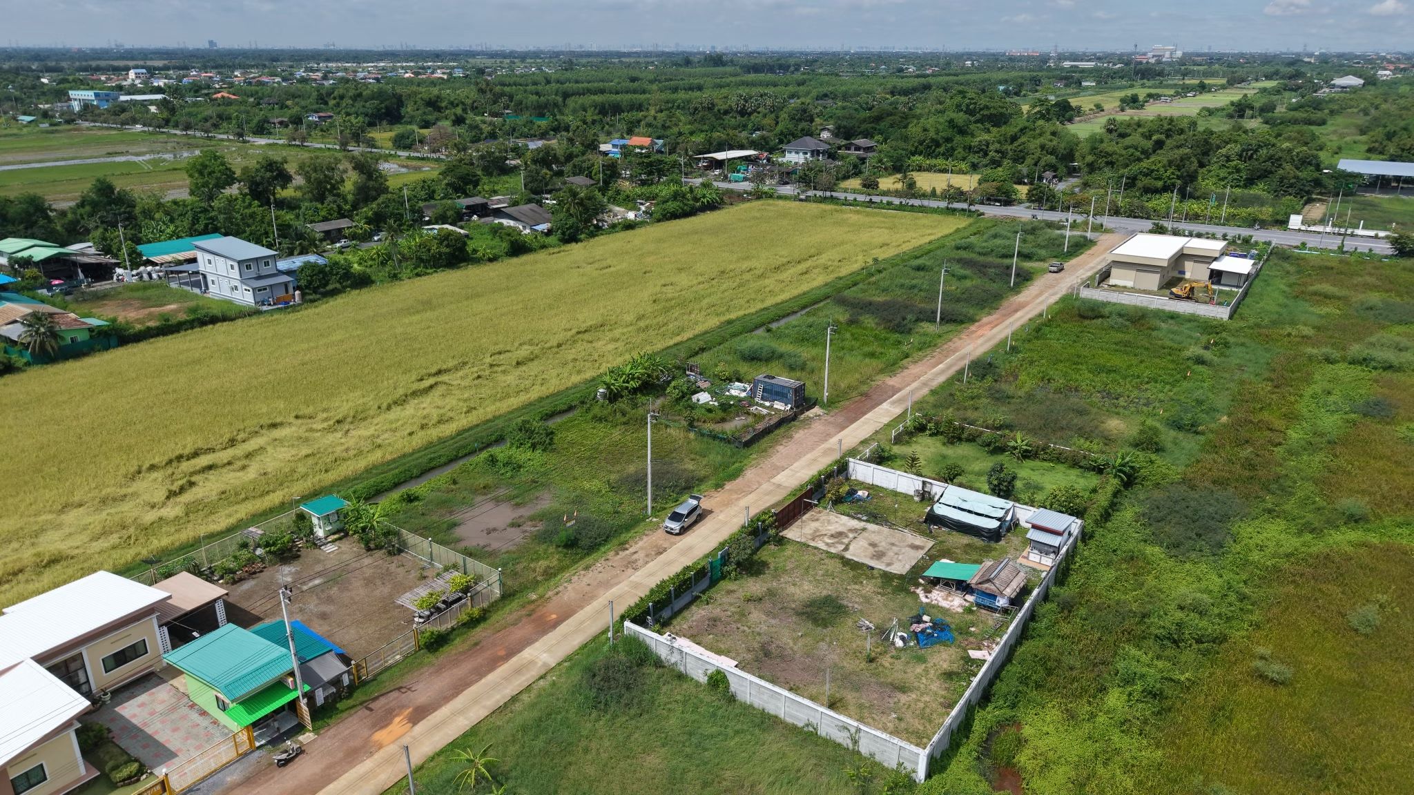 ที่สวย บรรยากาศดี การเดินทางสะดวก โครงการบารอกัตคลอง9 ล็อค8  หนองจอก กรุงเทพ
