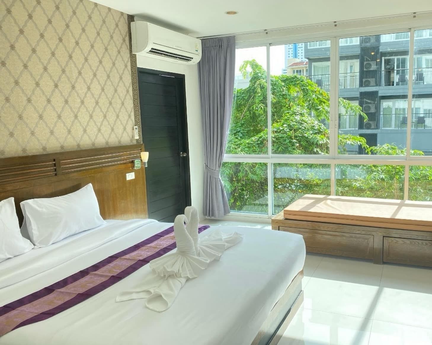 🏢 อาคารพาณิชย์ 5 ชั้น 3 คูหา ใกล้ศูนย์การค้า-หาดป่าตอง 🏖️ รายได้เดือนละ 200,000 บาท 🔥