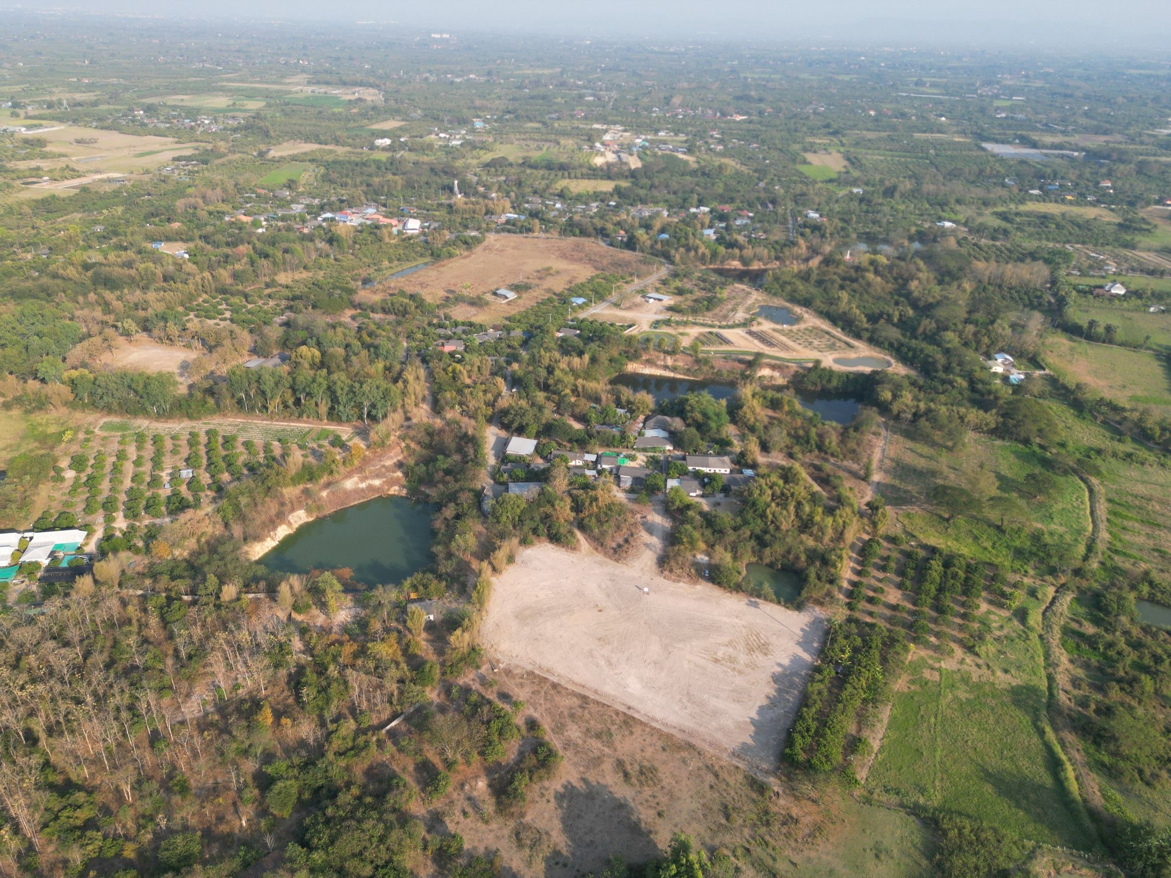 ที่ดิน บ้านพระเจ้าทองทิพย์ เทศบาล ต.บ้านกลาง อ.สันป่าตอง จ.เชียงใหม่