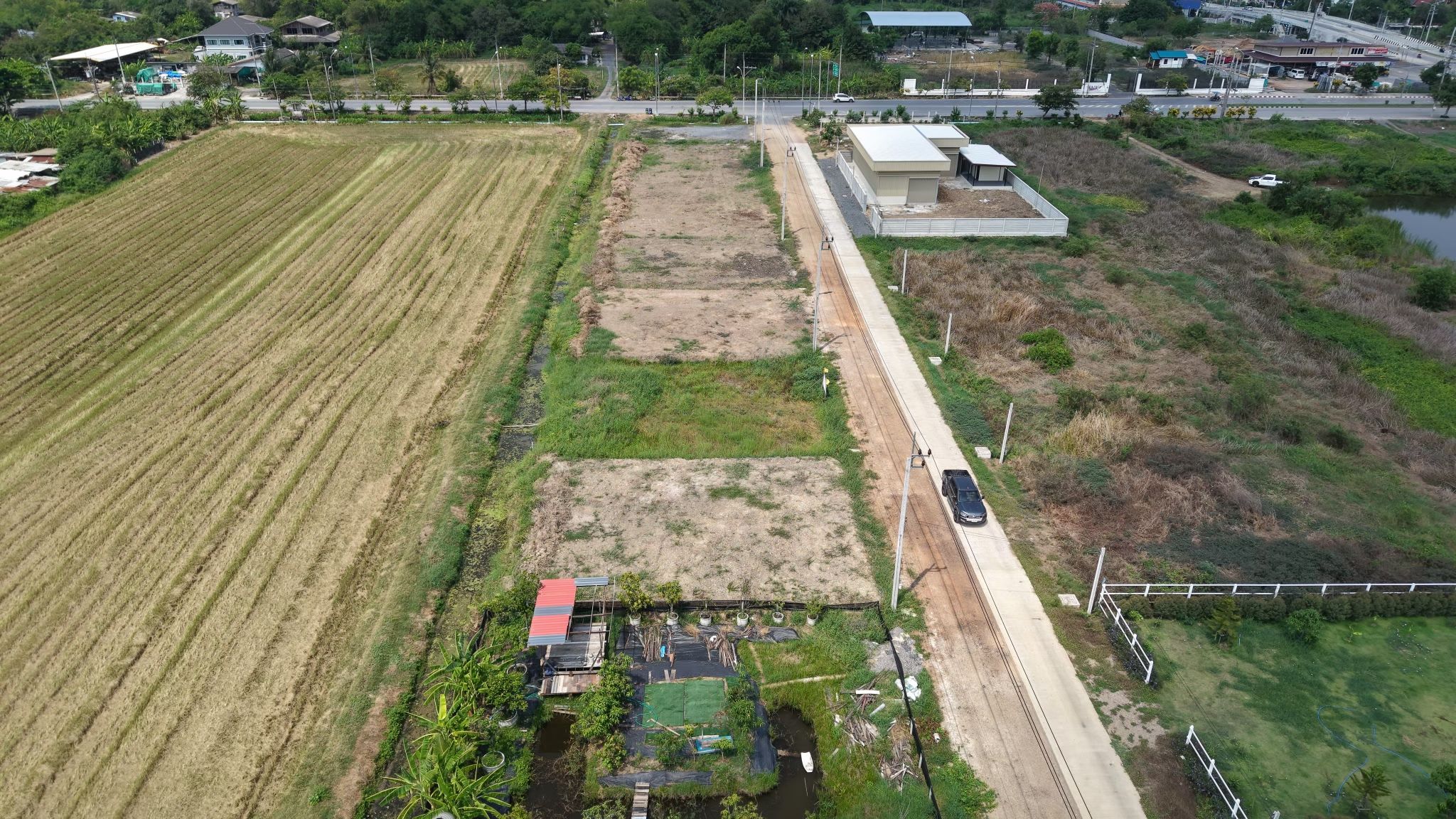 ที่สวย บรรยากาศดี การเดินทางสะดวก โครงการบารอกัตคลอง9 หนองจอก กรุงเทพ