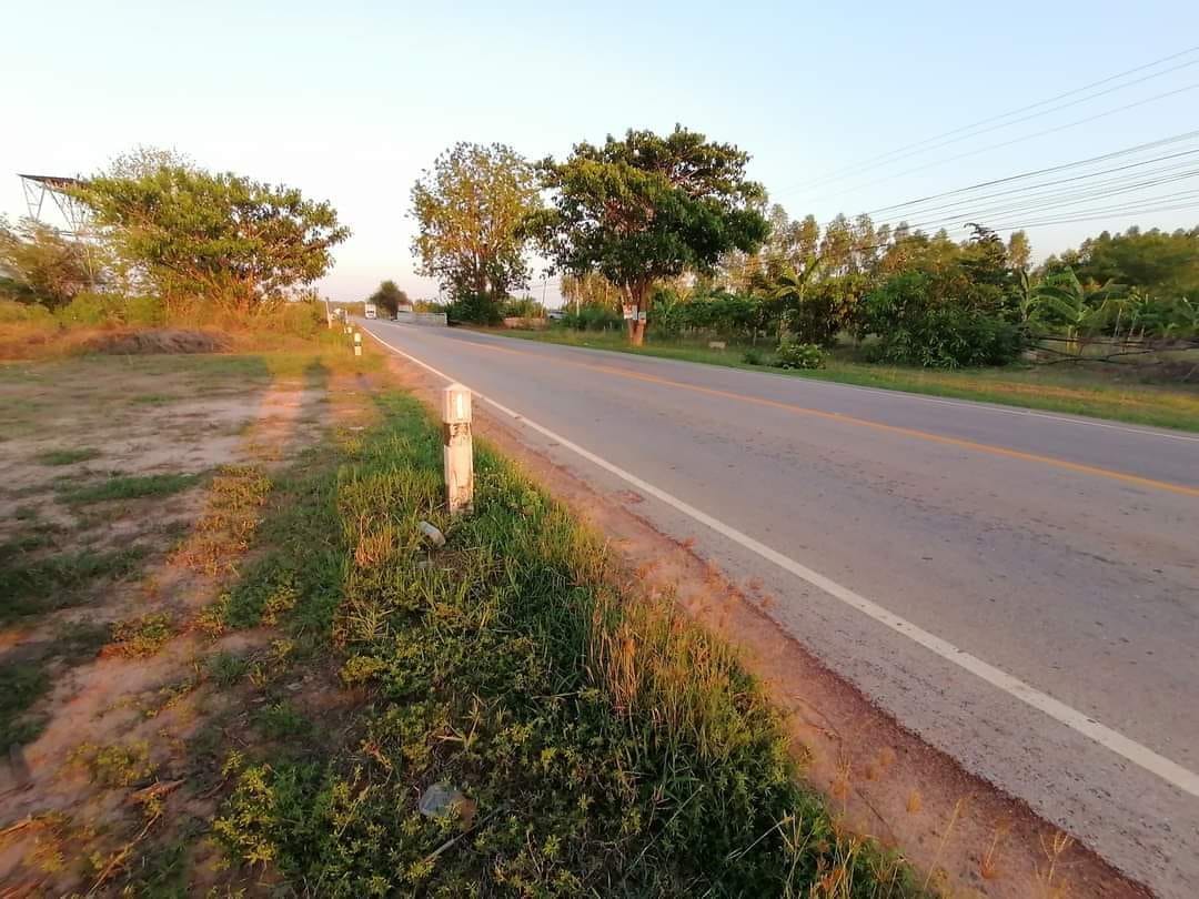 ที่ดินถมแล้ว จตุรพักตรพิมาน-ปทุมรัตน์ ร้อยเอ็ด 1 ไร่