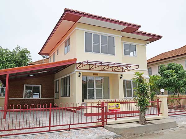บ้าน 2 ชั้น มบ.ธารดง ใกล้กาดฝรั่ง ปรับปรุงใหม่ เจ้าของขายเอง
