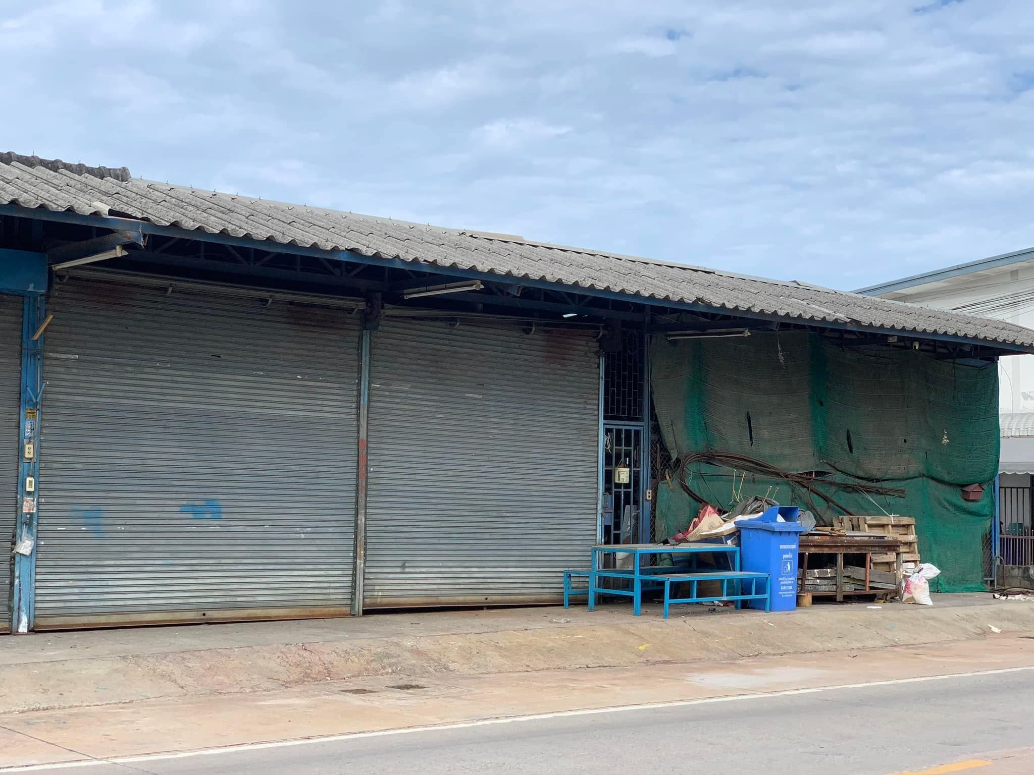 ขายที่ดินพร้อมบ้าน เนื้อที่ 218 ตรว.