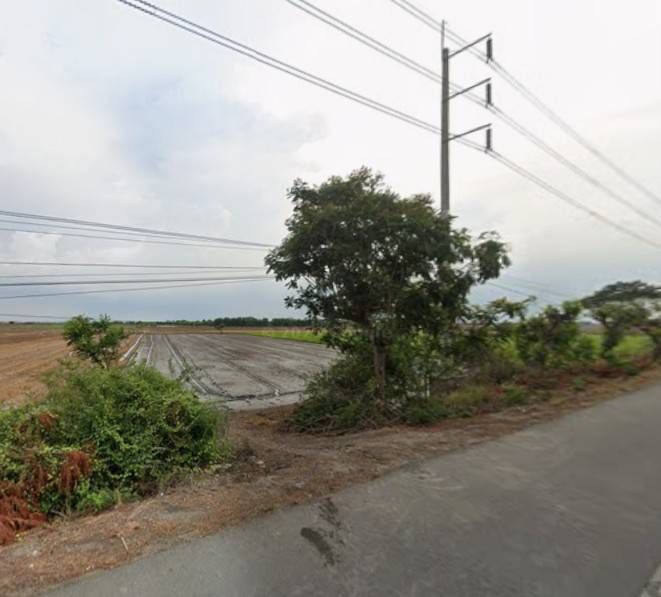 ที่ดินสวยติดถนนหลวงสาย33 อ.เมืองฯ สุพรรณฯ-ป่าโมก พร้อมโอน