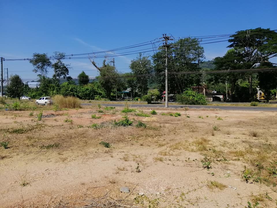 ขายที่ดิน จันทบุรี 7-1-22 ไร่