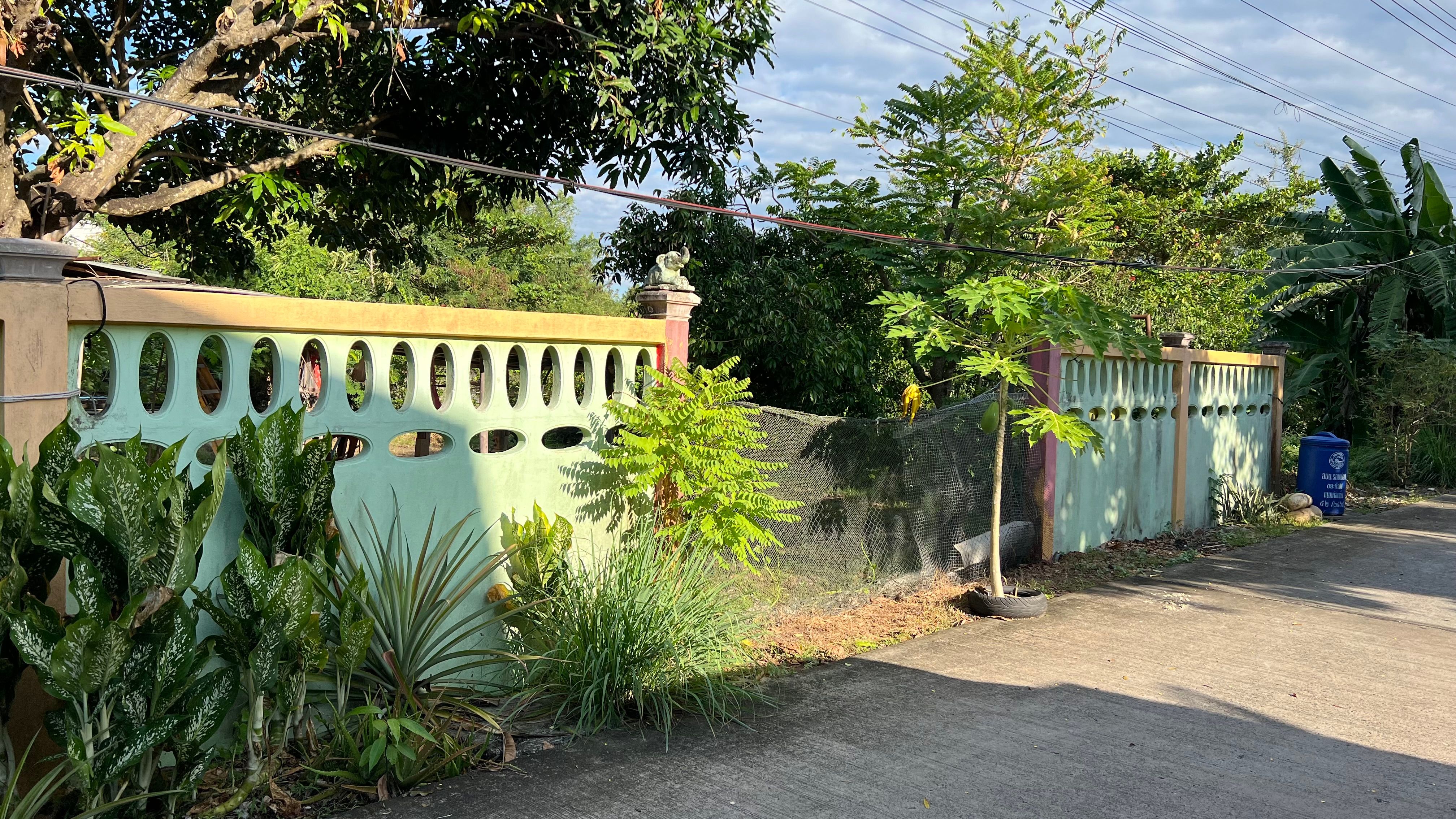 ขายที่ดิน 70 ตร.ว. ถนนเทศบาลดำริ ซอย 11 (ซอยถนอมจิตร) ต.หน้าเมือง อ.เมืองปราจีนบุรี