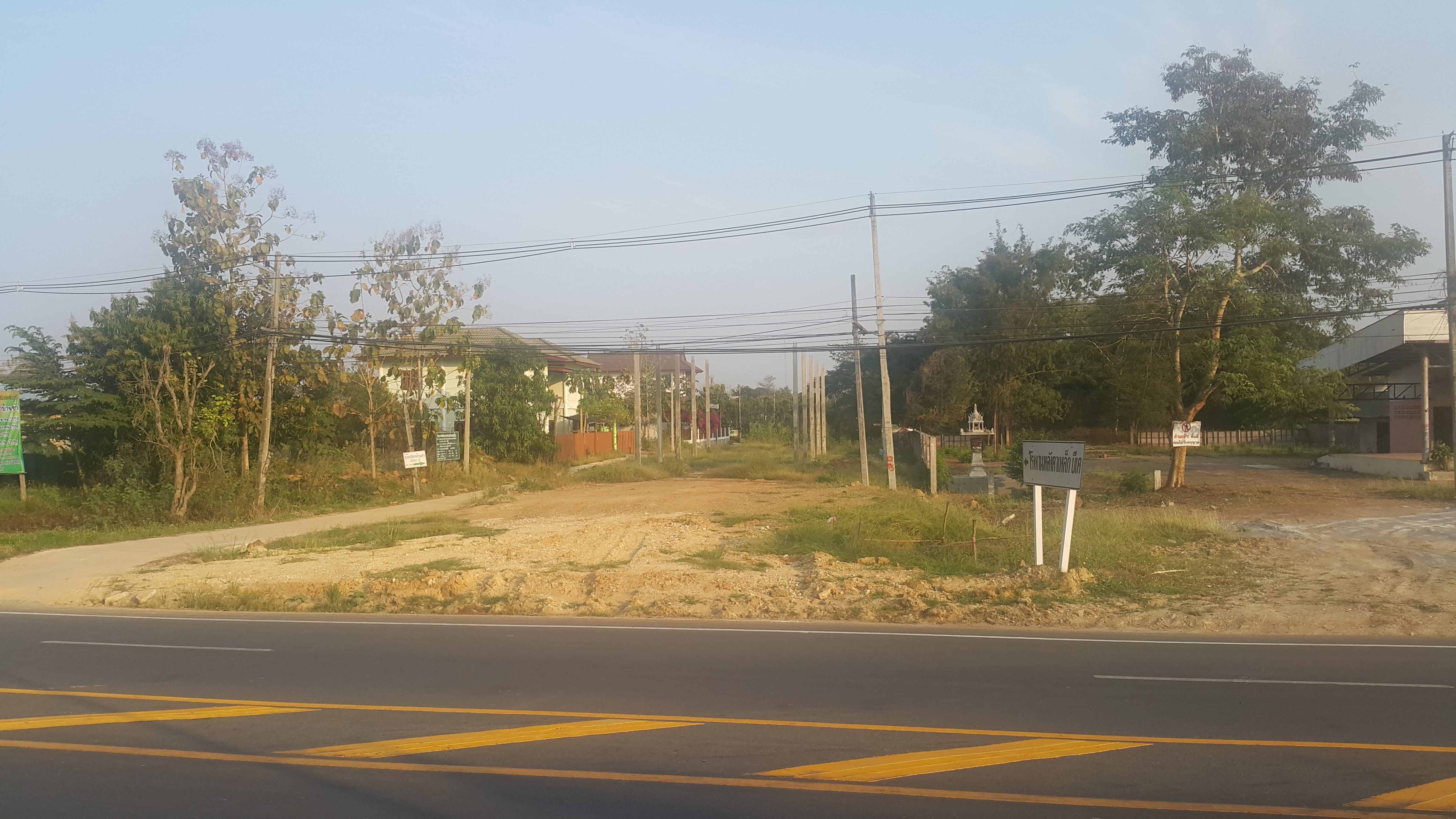 ขายที่ดิน 239 ตรว. ติดถนนใหญ่ ศรีสัชนาลัย จ.สุโขทัย  