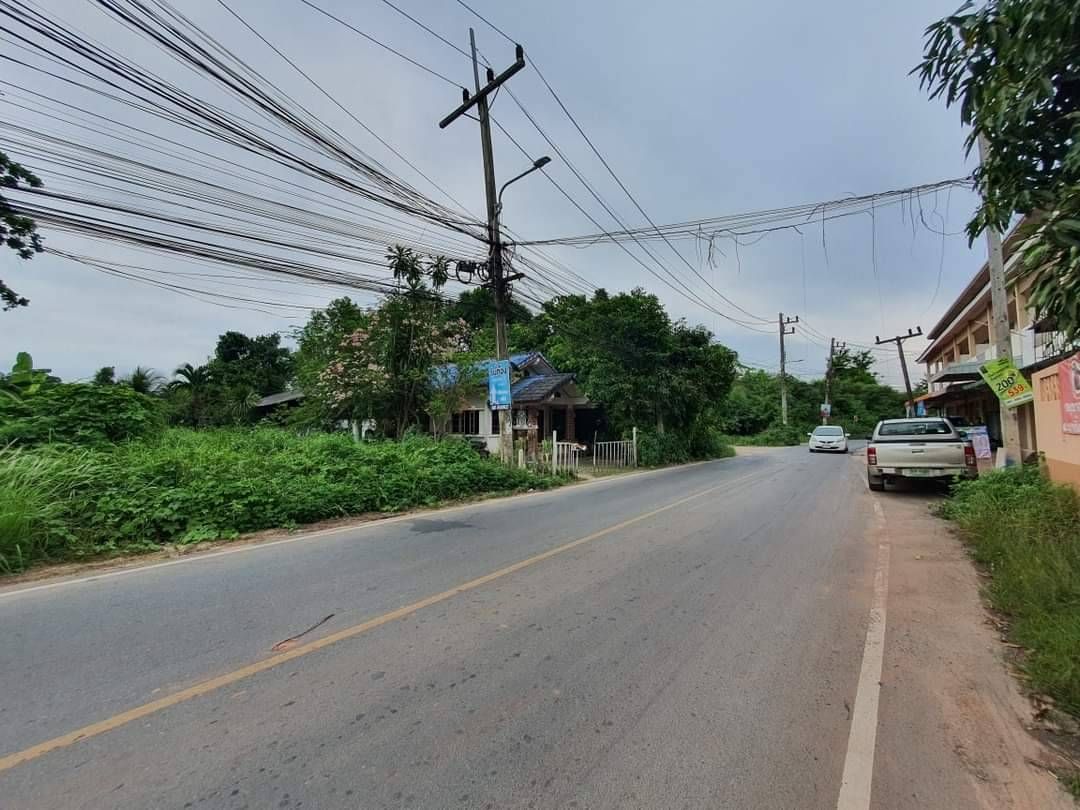 ขายที่ดินริมน้ำใจกลางเมืองสุราษฎร์