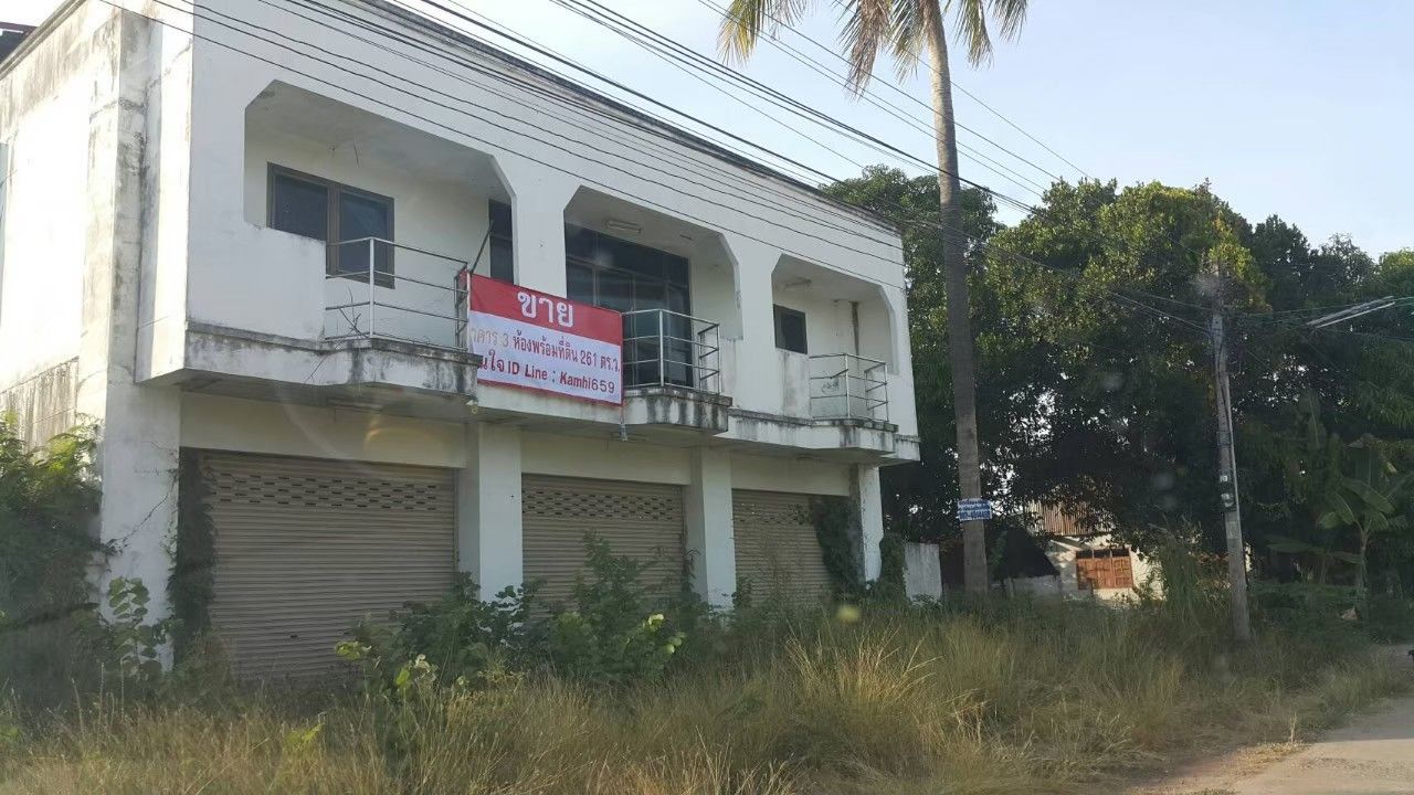 ขายบ้านสองชั้นใกล้โรงพยาบาลค้าขายได้