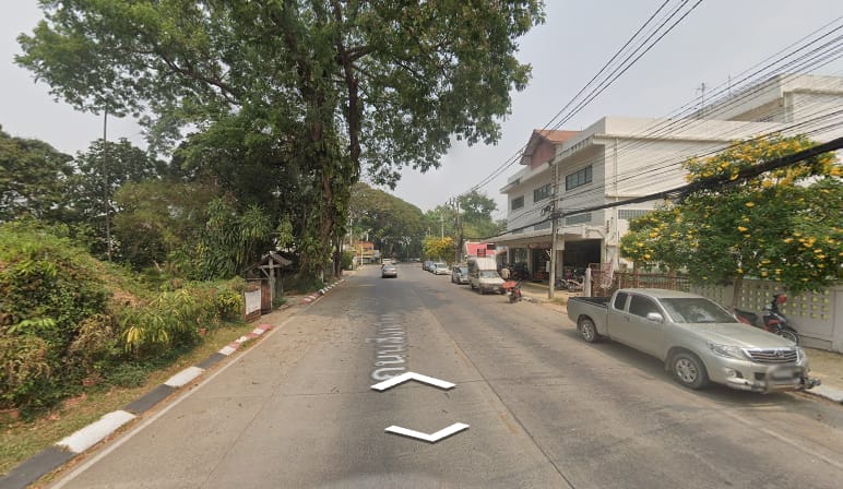 ที่ดินทำเลทอง หน้าติดถนนสิงหไคล เมืองเชียงราย 