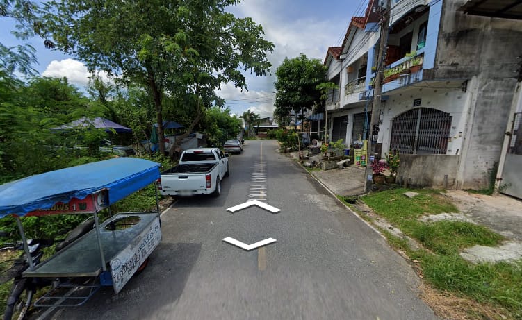 ที่ดินเปล่า