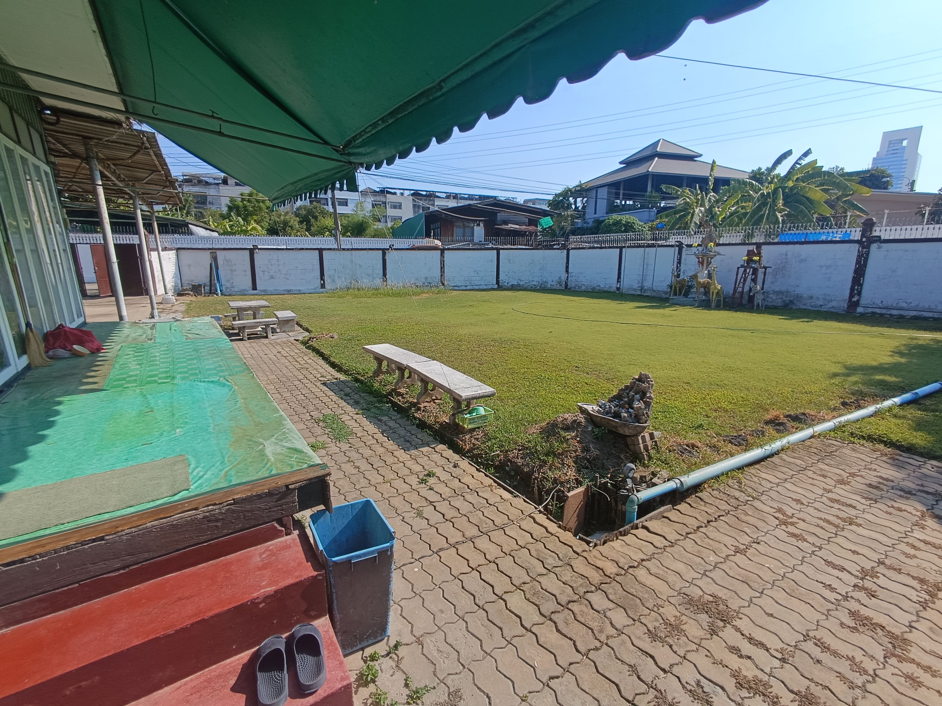 ที่ดิน 126 ตร.วา ซอยลาดพร้าว 18 แยก 4-5 