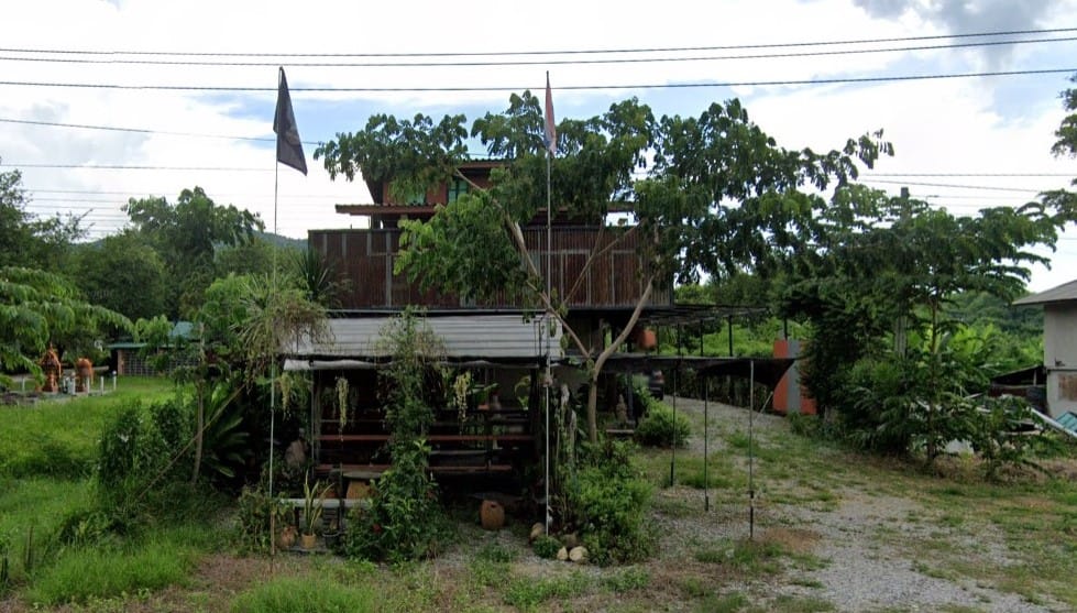 ขายบ้านพร้อมที่ดิน