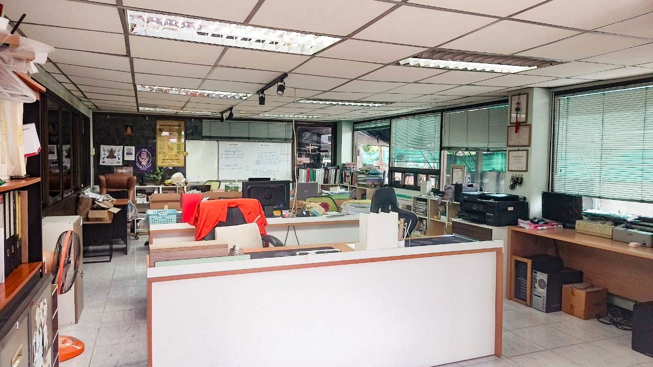 ขาย โรงงาน โกดัง สำนักงานออฟฟิศ 994ตรว. พื้นที่ใช้สอย 3xxxตรม.ทุ่งครุ กรุงเทพมหานคร