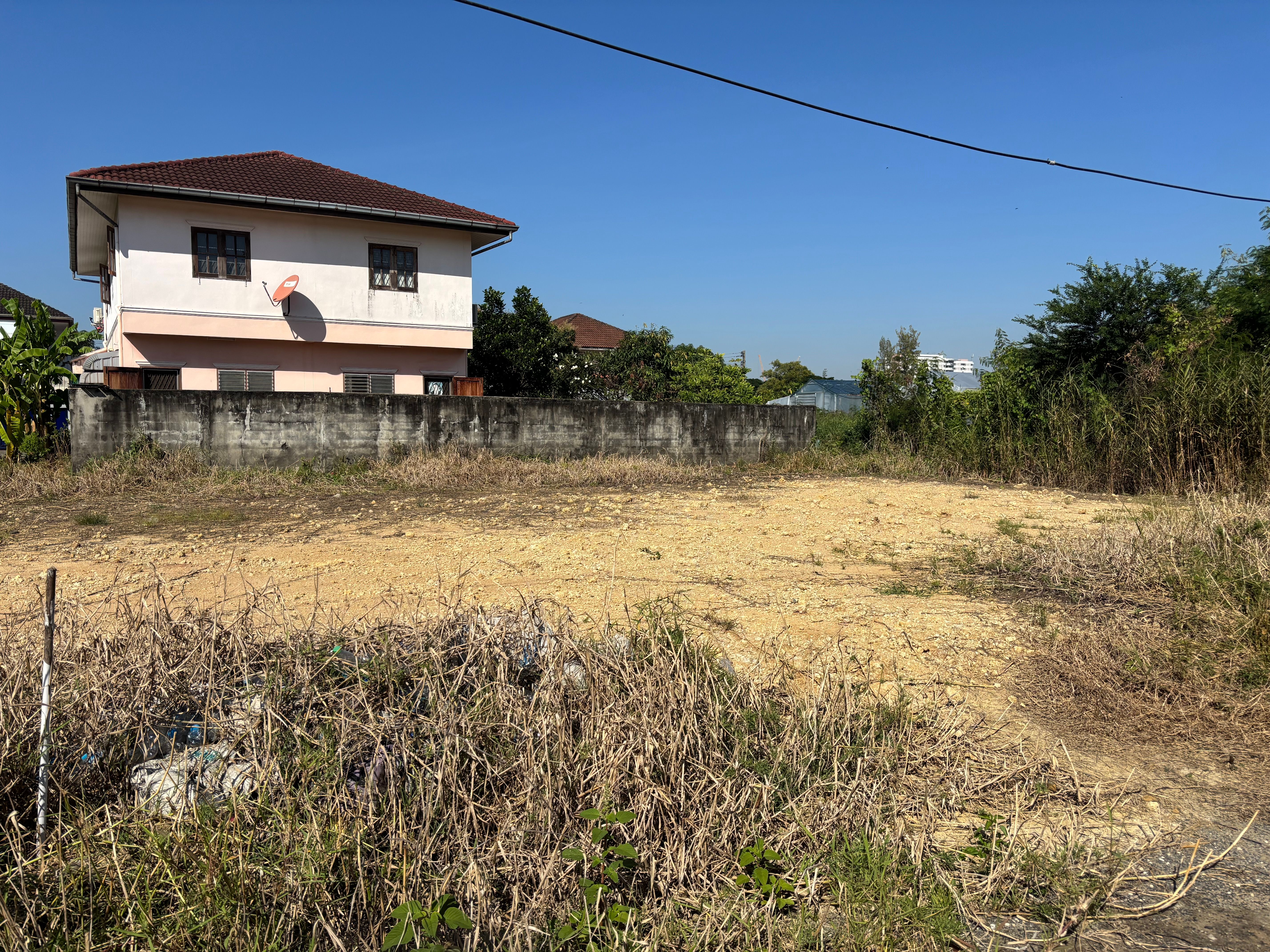 ขายที่ดิน 100 ตร.ว. เจ้าของขายเองครับ ใกล้ ม.มหิดล ศาลายา