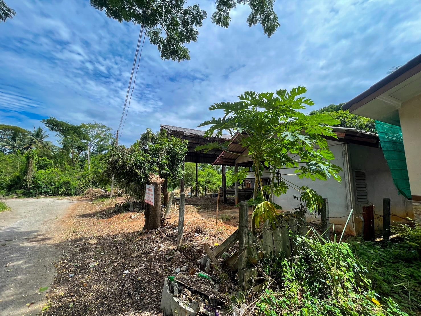 ขายที่ดินขอนแก่น ด้านหลังติดลำห้วยศิลา 