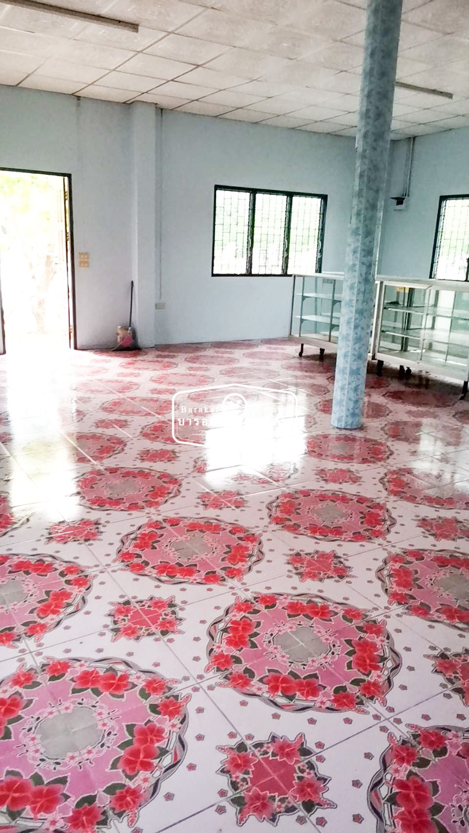 บ้านสวย 2 ชั้น พร้อมสวนผลไม้ ฟรี แอร์ ฟรีเฟอร์นิเจอร์ไม้สัก จังหวัดนครนายก